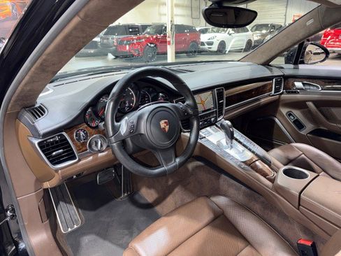 Used 2015 Porsche Panamera w/ Premium Package Plus image 50