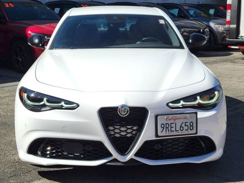 Used 2024 Alfa Romeo Giulia Sprint RWD image 30