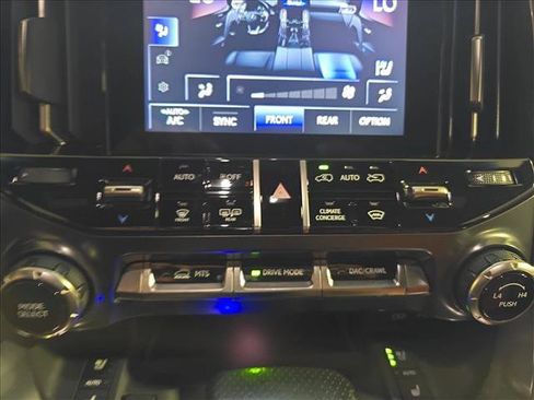 Used 2023 Lexus LX 600 F Sport AWD/4WD image 24