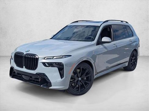 New 2026 BMW X7 xDrive40i image 1