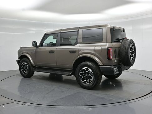 New 2026 Ford Bronco Outer Banks AWD/4WD image 6