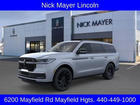 New 2025 Lincoln Navigator Reserve w/ Jet Appearance Package image 1