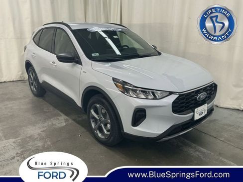 New 2026 Ford Escape ST-Line w/ Tech Pack #1 AWD/4WD image 1