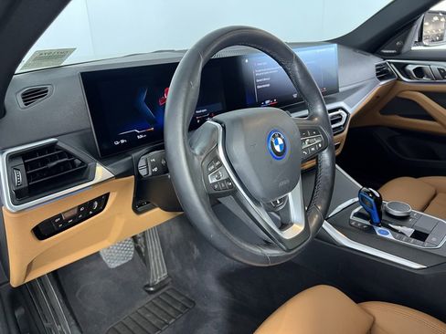 Used 2023 BMW i4 eDrive35 w/ Premium Package image 22