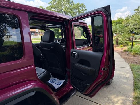 Used 2024 Jeep Wrangler Unlimited Rubicon 392 image 62
