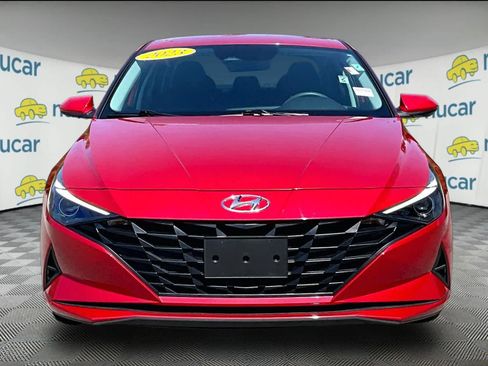 Used 2023 Hyundai Elantra SEL image 2