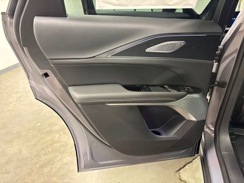 New 2026 Cadillac Lyriq Premium Luxury image 25