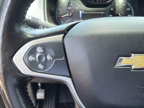 Used 2017 Chevrolet Colorado Z71 AWD/4WD image 18