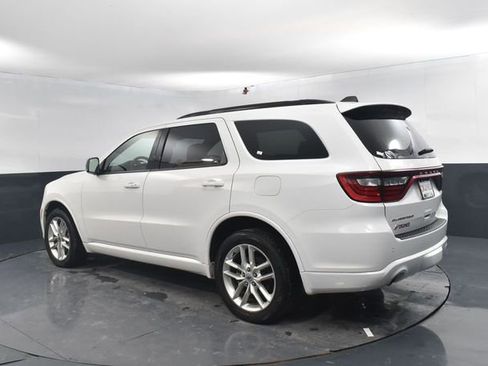 Used 2024 Dodge Durango GT image 7