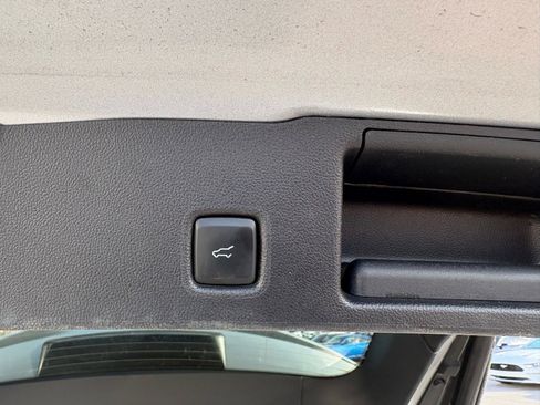 Used 2024 Ford Escape ST-Line image 30