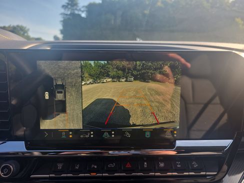 New 2026 Chevrolet Silverado 2500 ZR2 w/ LPO, Dark Essentials Package AWD/4WD image 19