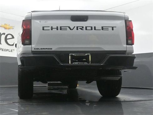 New 2026 Chevrolet Colorado W/T image 32