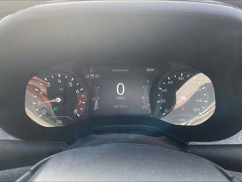 Used 2024 Jeep Compass Latitude image 20