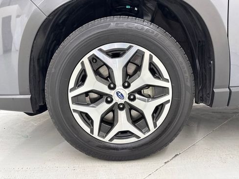 Certified 2024 Subaru Forester Premium image 9