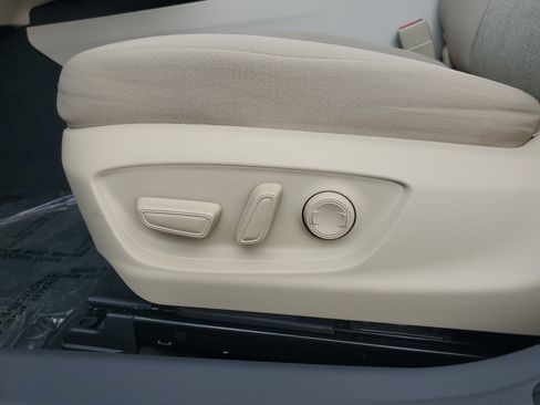 Certified 2024 Toyota Camry LE FWD image 21