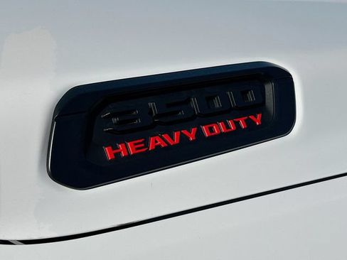 New 2026 RAM 3500 Tradesman AWD/4WD image 17