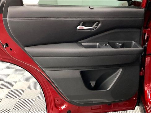 New 2025 Nissan Pathfinder Platinum w/ Cargo Package image 61