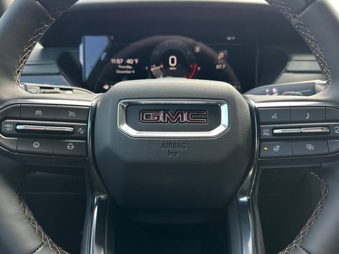 Used 2026 GMC Acadia AT4 w/ Super Cruise Package AWD/4WD image 21