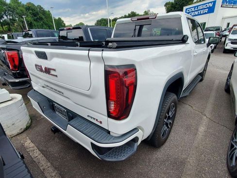 Used 2021 GMC Sierra 1500 AT4 w/ AT4 Preferred Package AWD/4WD image 9