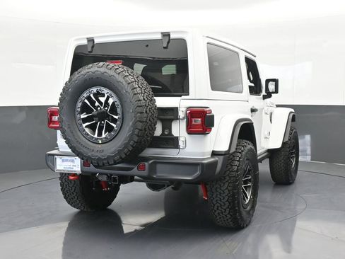 Used 2025 Jeep Wrangler Rubicon w/ Xtreme 35 Tire Package AWD/4WD image 5