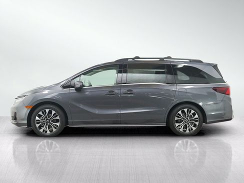 Used 2025 Honda Odyssey Elite image 2