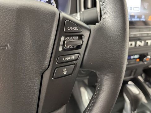 Used 2025 Nissan Frontier SV w/ SV Convenience Package RWD image 22