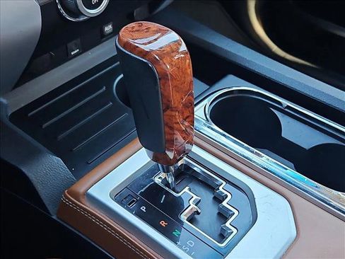 Used 2017 Toyota Tundra 1794 Edition image 12