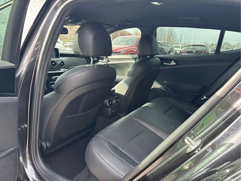 Used 2021 Kia Stinger GT-Line image 5