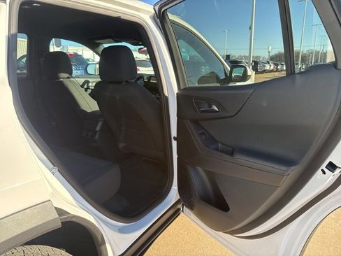 New 2026 Chevrolet Equinox LT image 20
