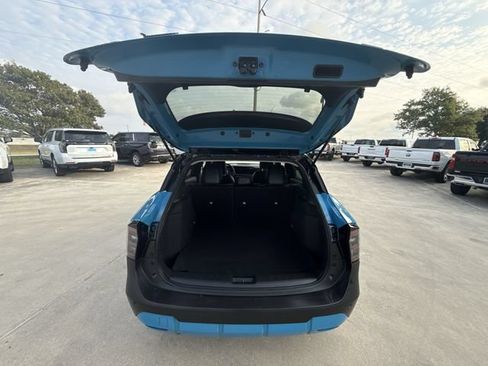 Used 2025 Nissan Kicks SR AWD/4WD image 27