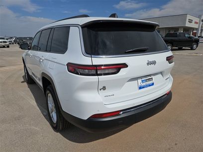 New 2025 Jeep Grand Cherokee L Laredo