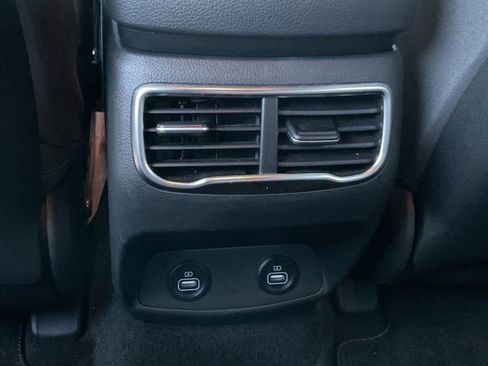 Used 2022 Hyundai Santa Fe SEL image 27