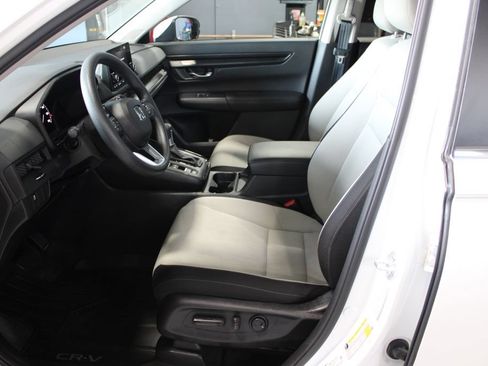 Used 2024 Honda CR-V EX image 6