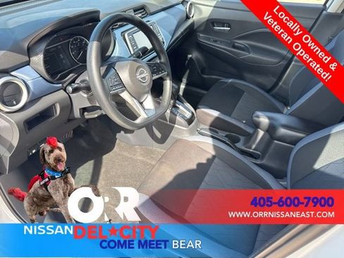 Used 2025 Nissan Versa SV w/ Trunk Package FWD image 11