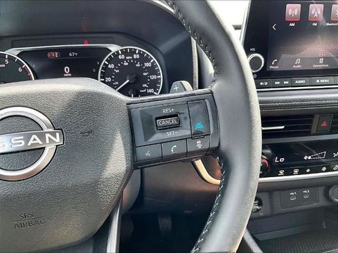 Certified 2026 Nissan Rogue SV AWD/4WD image 23