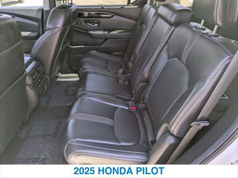 Certified 2025 Honda Pilot EX-L image 22