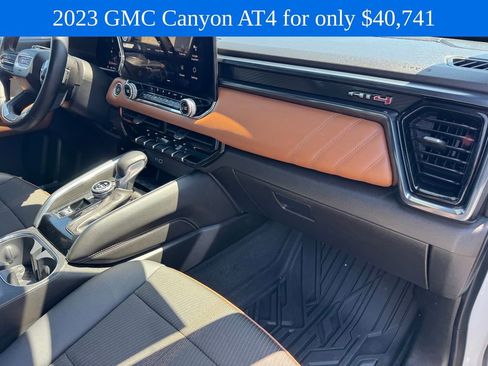 Used 2023 GMC Canyon AT4 w/ Canyon Safety Plus Package AWD/4WD image 8