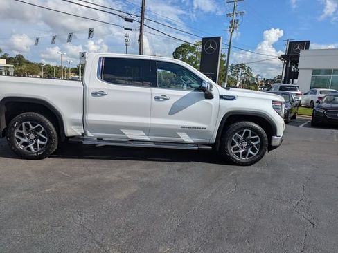 Used 2023 GMC Sierra 1500 SLT w/ SLT Premium Package AWD/4WD image 5