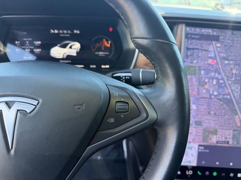 Used 2019 Tesla Model S Standard Range AWD/4WD image 14