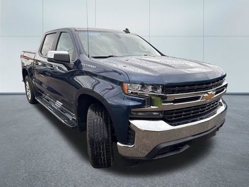 Used 2019 Chevrolet Silverado 1500 LT w/ All-Star Edition AWD/4WD image 9