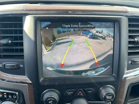 Used 2014 RAM 1500 Laramie image 16