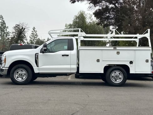 New 2026 Ford F350 XL w/ XL Chrome Package image 3