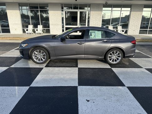 Used 2023 Acura TLX image 1