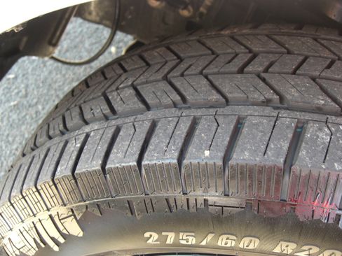 Used 2014 RAM 1500 Express image 5