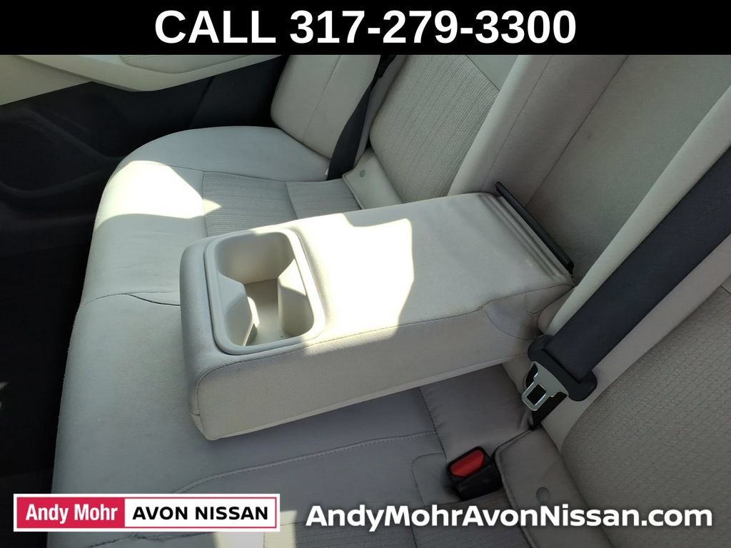 Used 2025 Nissan Altima 2.5 SV AWD/4WD image 39