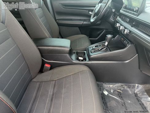 Used 2023 Honda CR-V Sport image 29