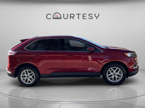 Used 2022 Ford Edge SEL w/ Convenience Package image 8