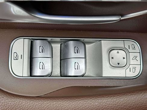 Certified 2024 Mercedes-Benz GLS 450 4MATIC image 12