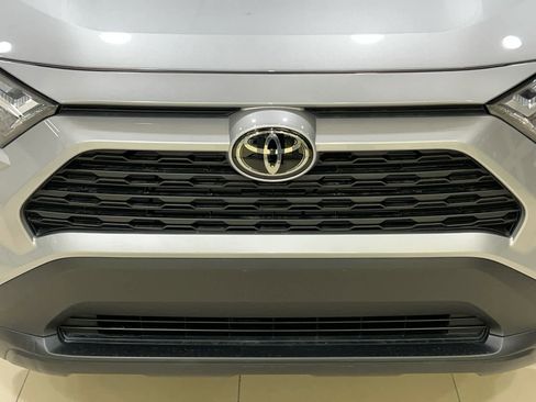 Used 2023 Toyota RAV4 XLE w/ Convenience Package AWD/4WD image 4
