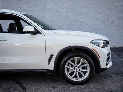 Used 2020 BMW X5 xDrive40i w/ Convenience Package image 16